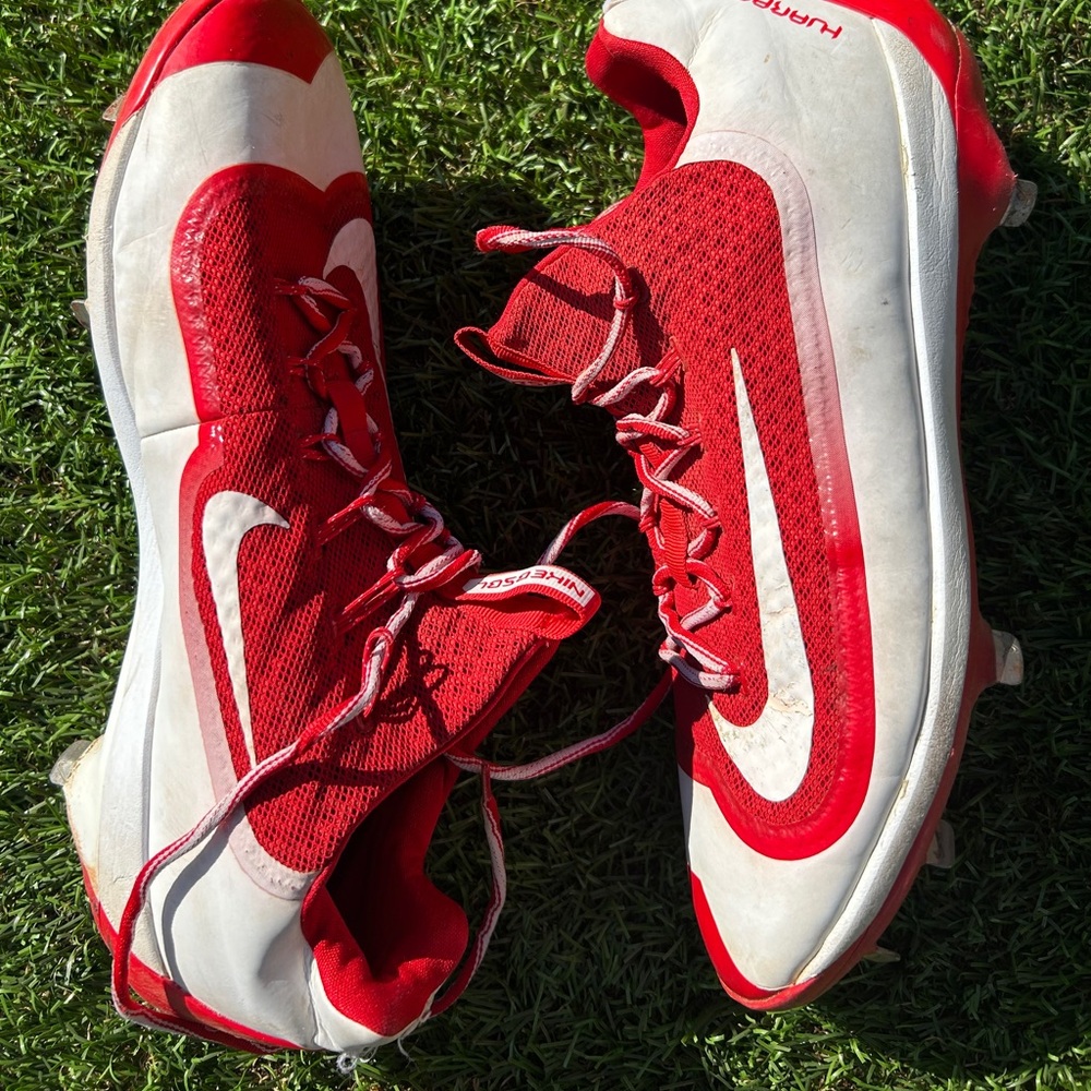 Nike Air Red/White Huarache Swoosh Metal Baseball Cleats Sz(13)